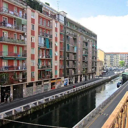 Temporary House - Navigli ミラノ