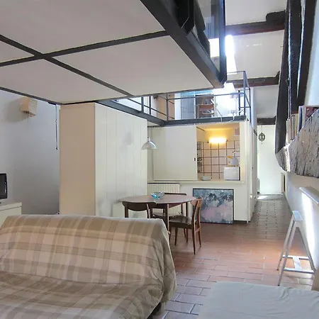 아파트 Temporary House - Navigli